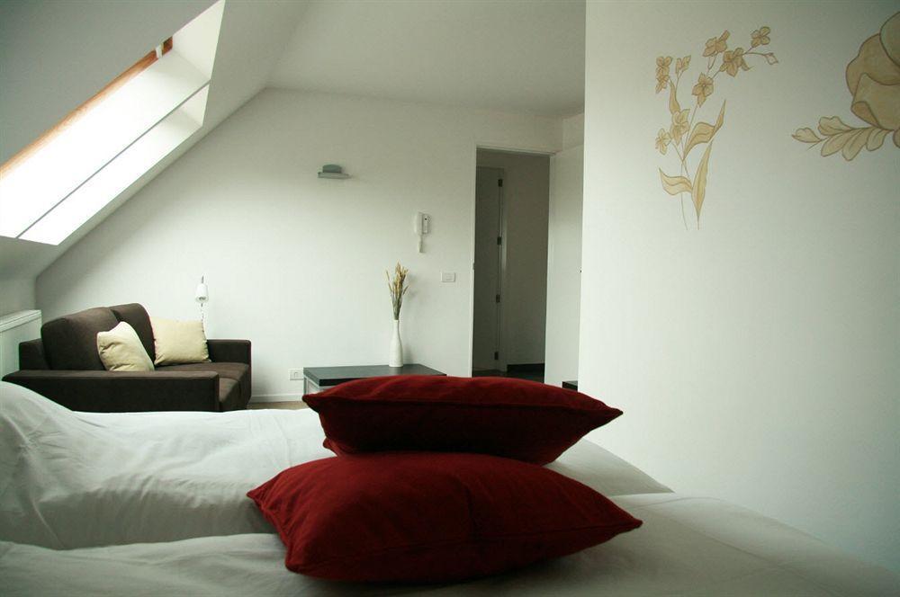 B&B Antares Μπριζ Εξωτερικό φωτογραφία